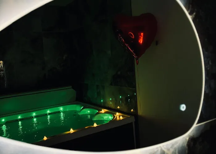 Délicate Addiction Love hôtel Lens