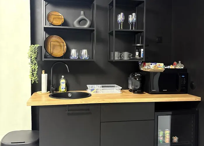 Délicate Addiction Love hôtel Lens